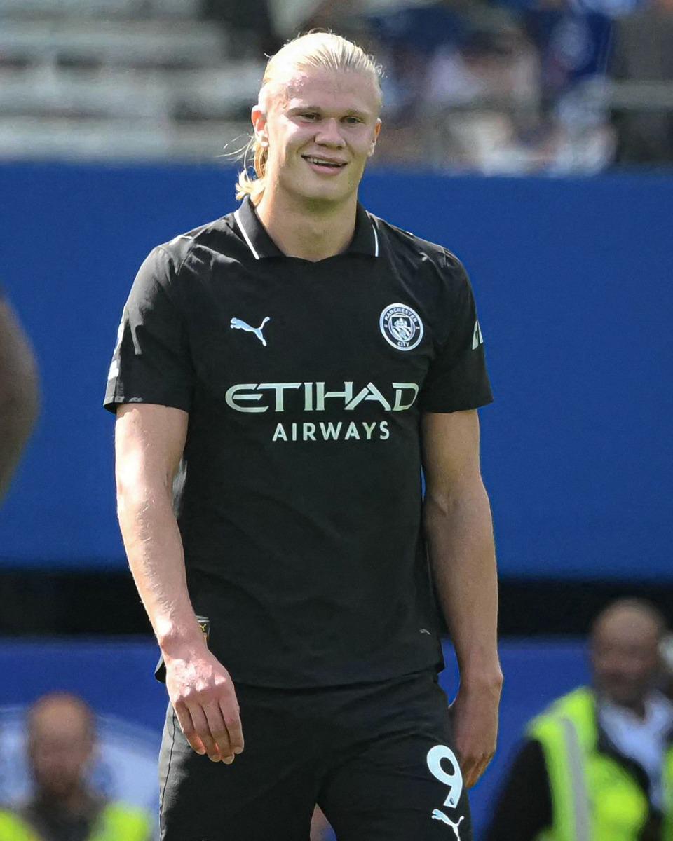 英超爆大冷！曼城1-2布莱顿，哈兰德刷纪录，诺丁汉森林0-3副班长