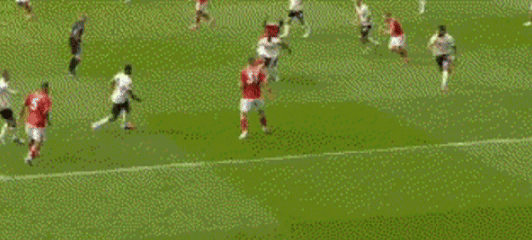 英超爆大冷！曼城1-2布莱顿，哈兰德刷纪录，诺丁汉森林0-3副班长